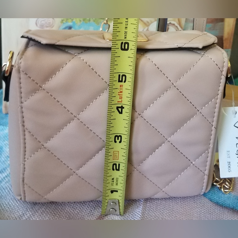 NWT Turn Lock ♡ Vegan Shoulder Bag - Picture 11 of 13